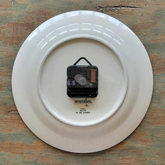 NEW out of Box Temp-tations Collectible Garden 10.5" Plate Clock - Picture 2 of 2